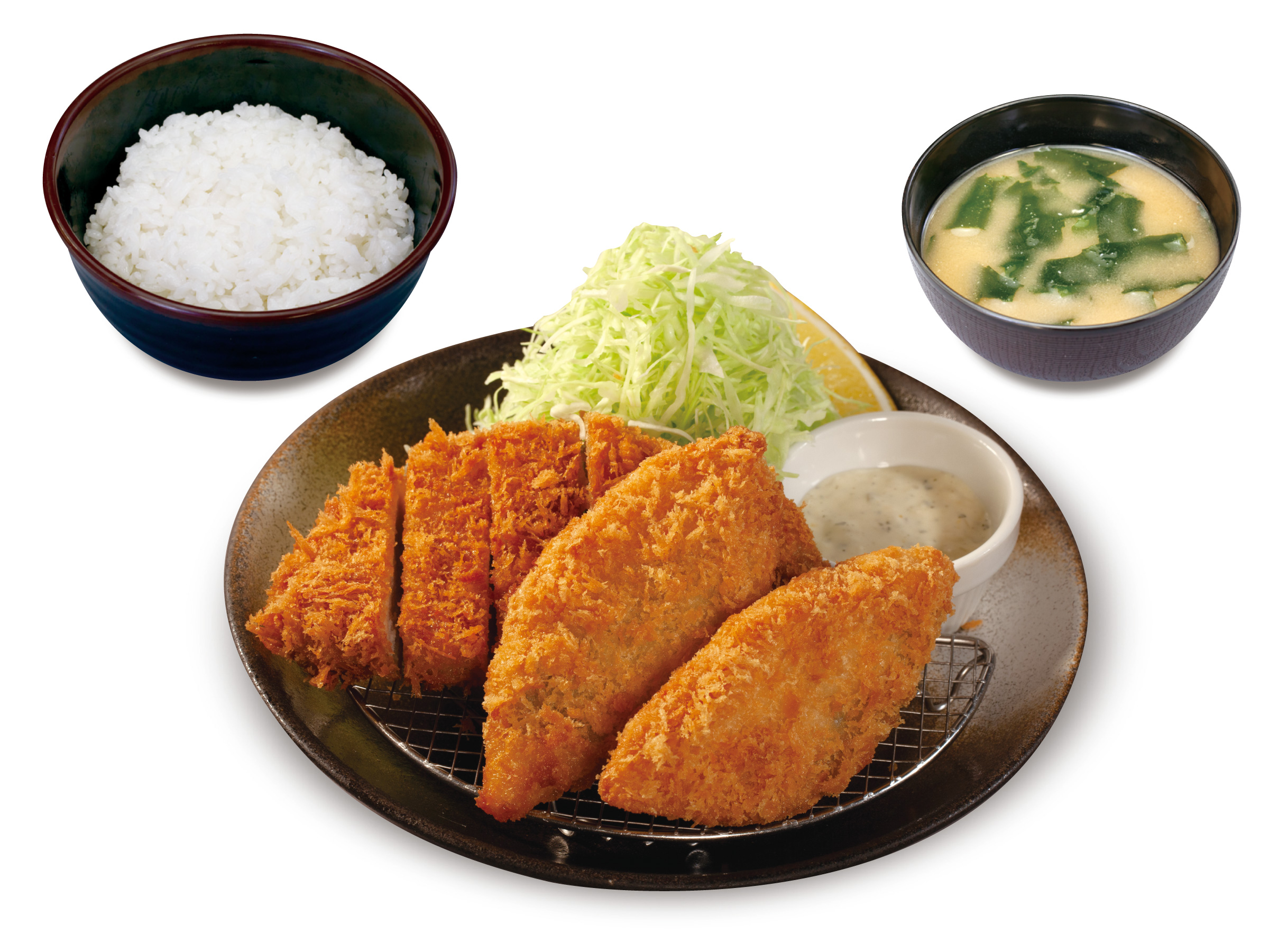 ロースかつ＆サーモンフライ（ライス・みそ汁付）（2 枚） 850 円